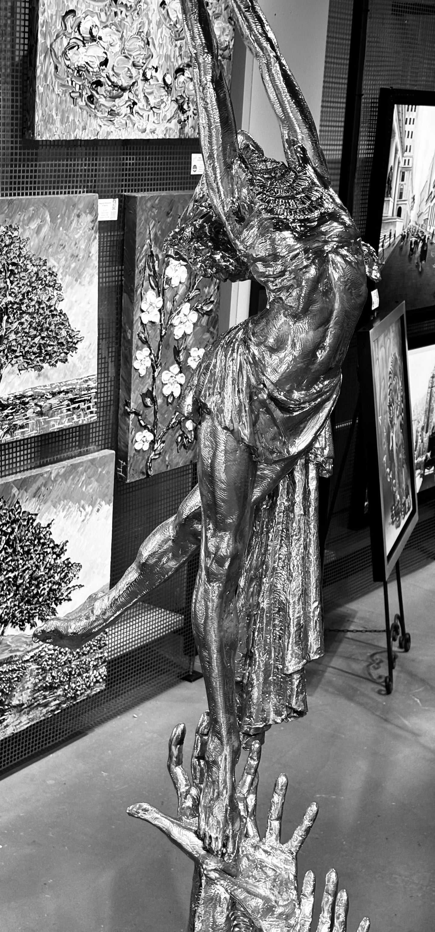 Rise sculpture by Mario Chiodo at Gallery 1870 - FINE ART NAPA