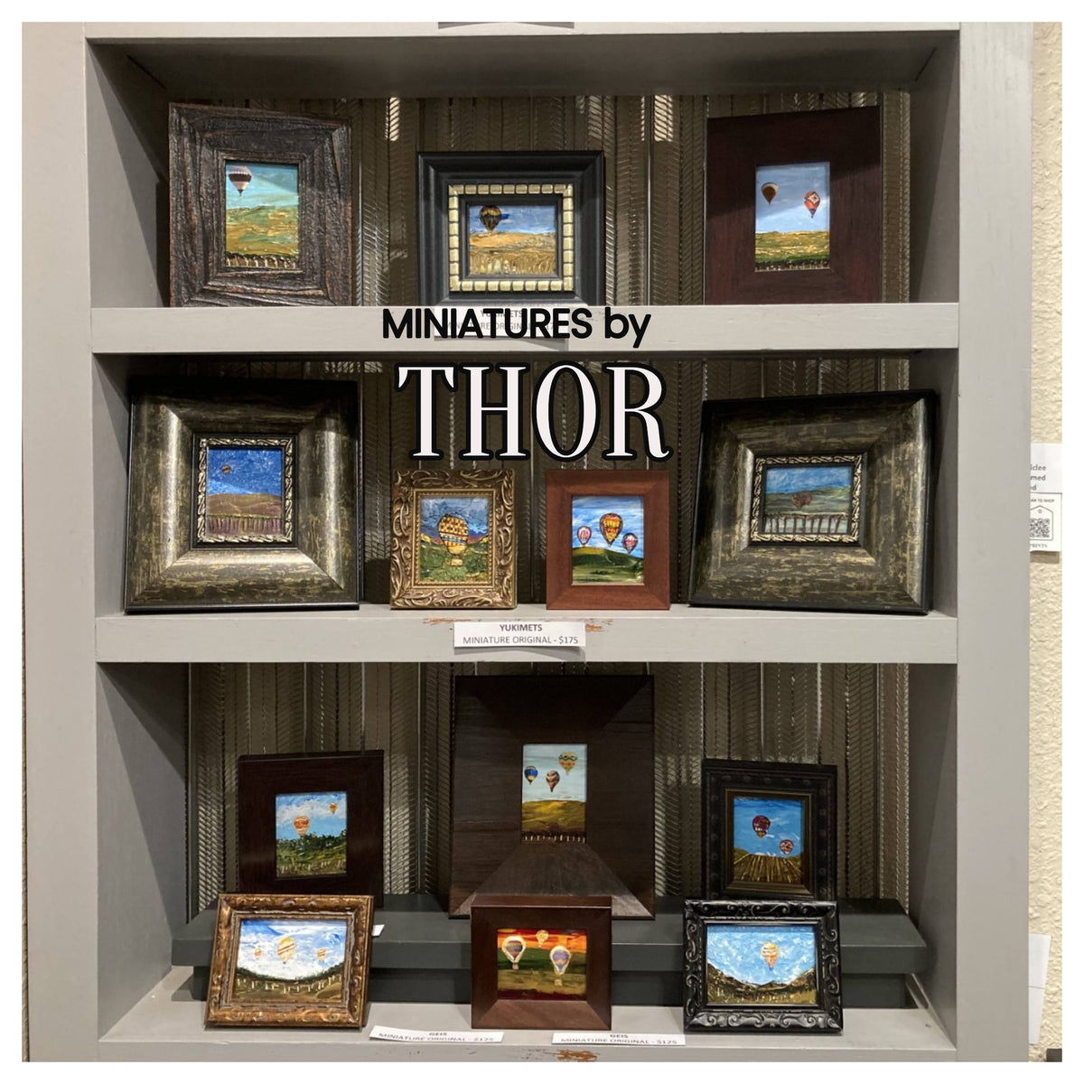 Thor miniature Napa valley Balloon originals