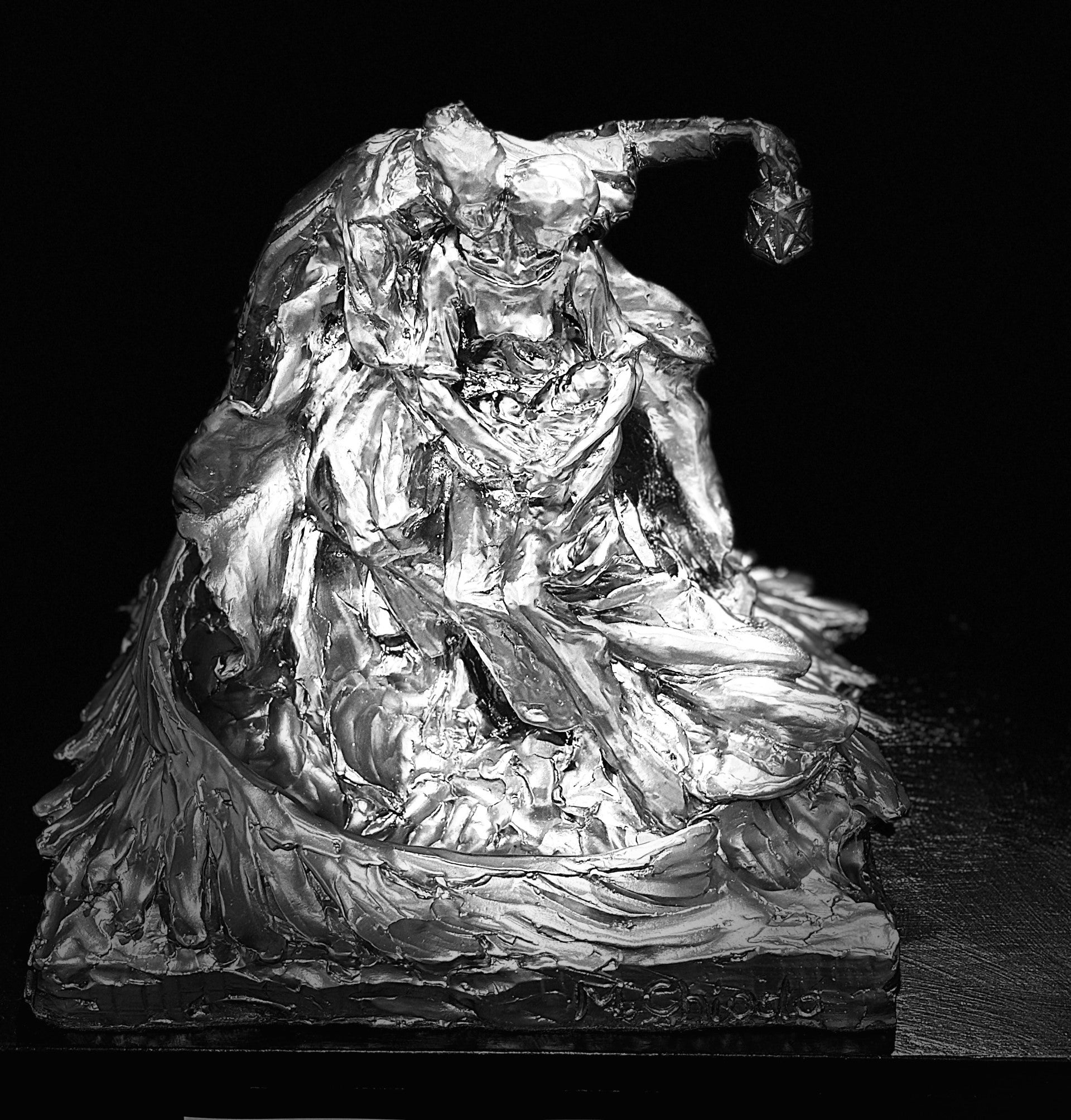 A Mother's Love sculpture by Mario Chiodo – Gallery 1870